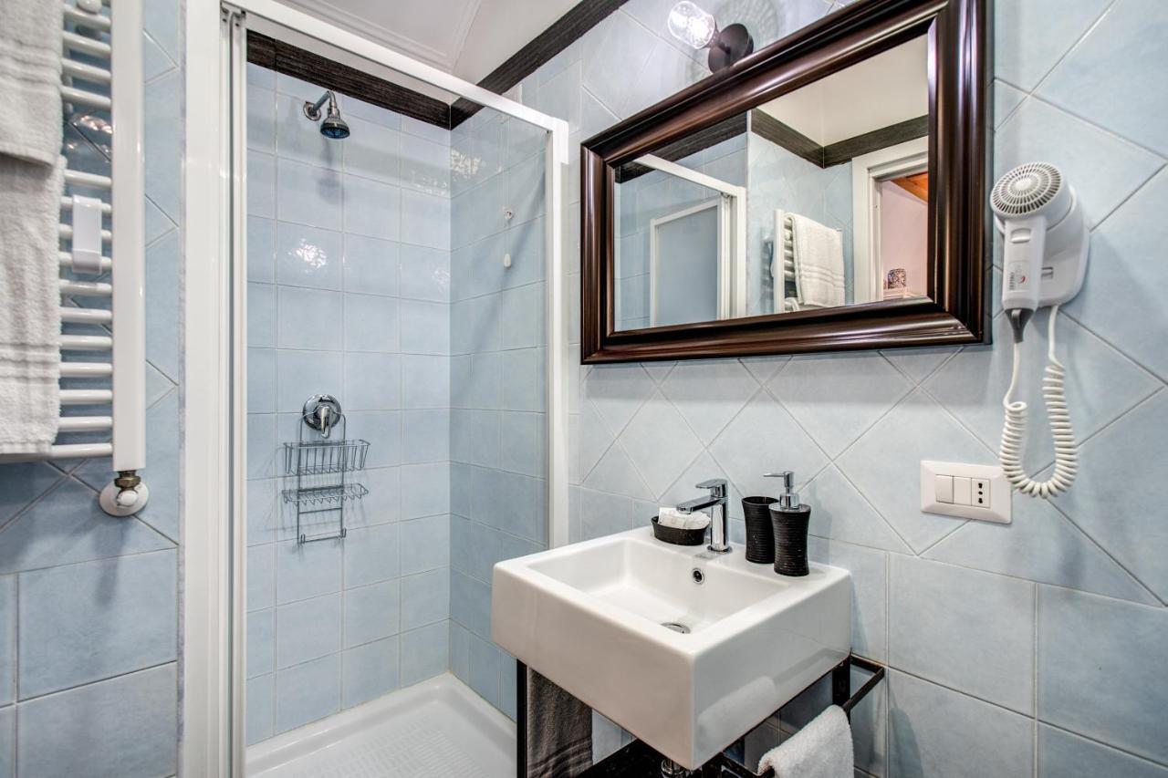 Casa Hosteno Наполи Екстериор снимка