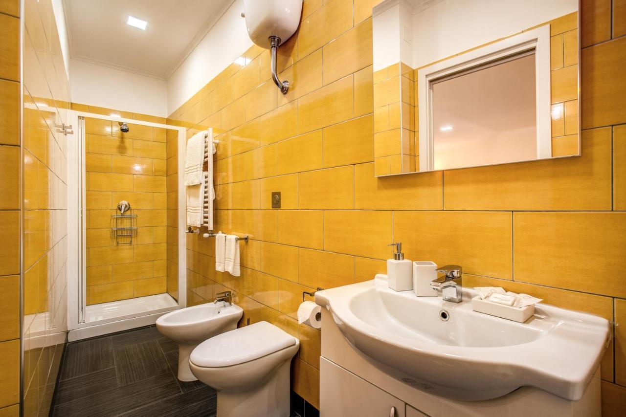 Casa Hosteno Наполи Екстериор снимка